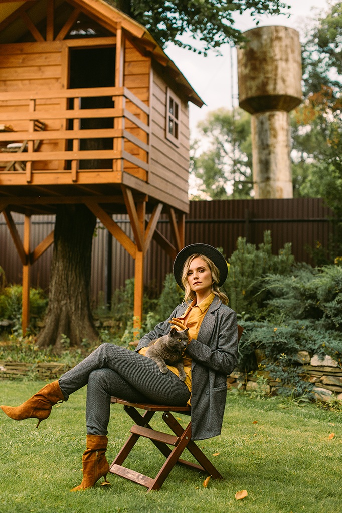 Английский стиль в женской классической одежде Ledinika. .jpg