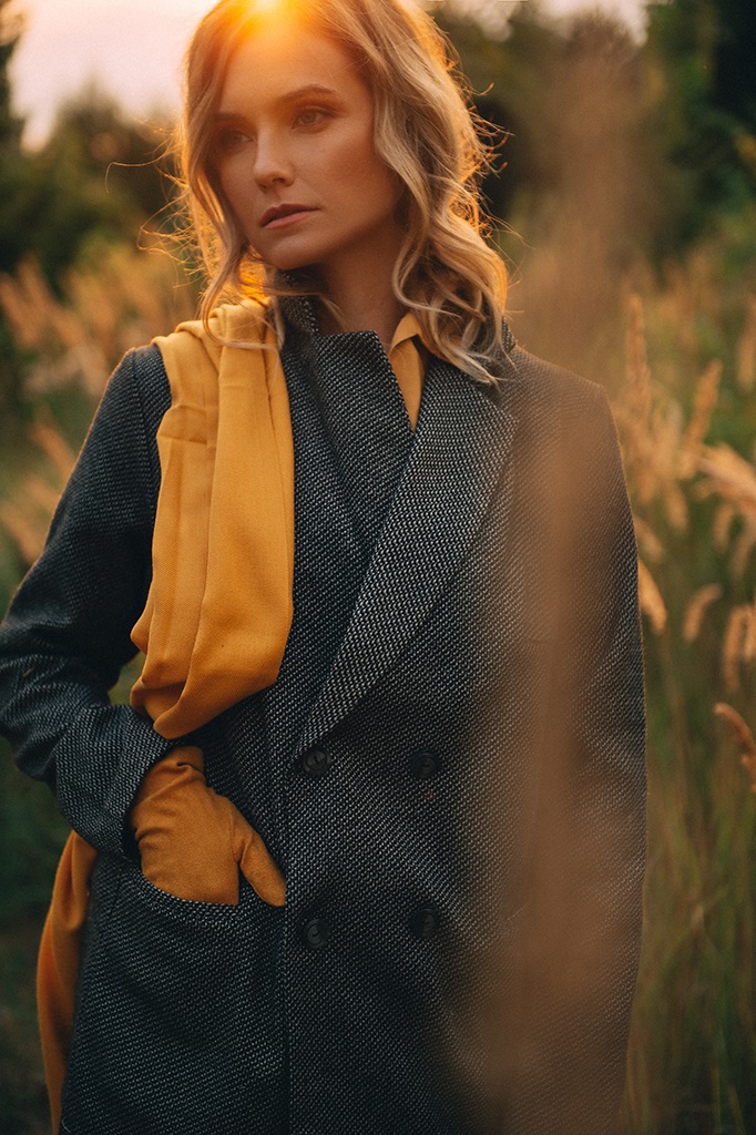 Двубортный пиджак, женская классическая одежда Ledinika.jpg